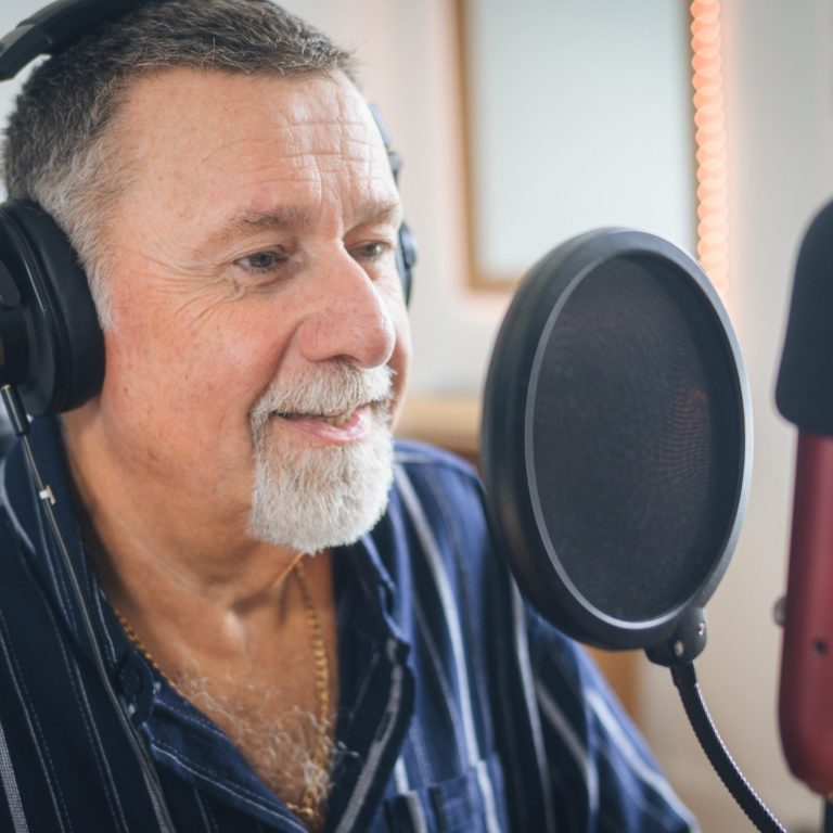 Matt Roberts Voice Over